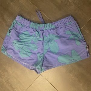 Patagonia elastic waist shorts size medium